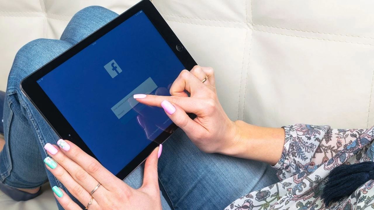 Οι αναρτήσεις στο Facebook μαρτυρούν την κατάσταση της υγείας μας